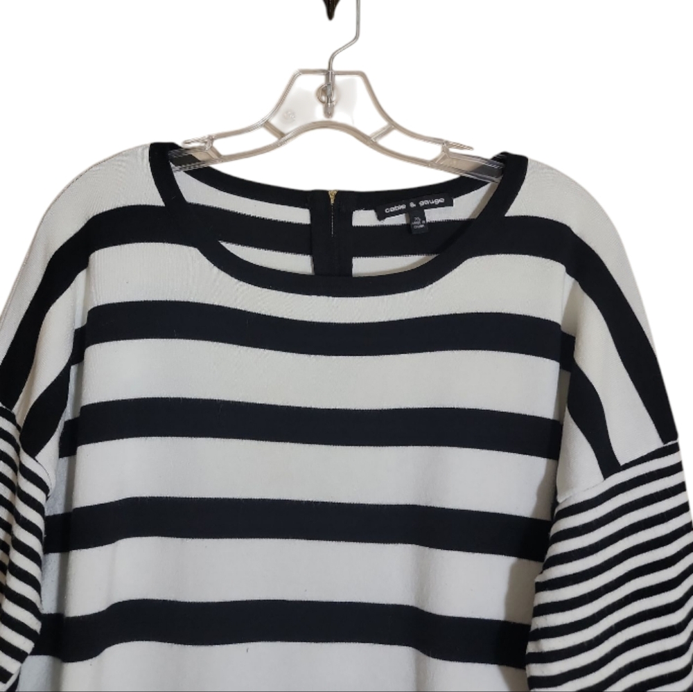 Cable & Gauge striped knit top blue black white scoop neck women's size XL - Picture 3 of 10